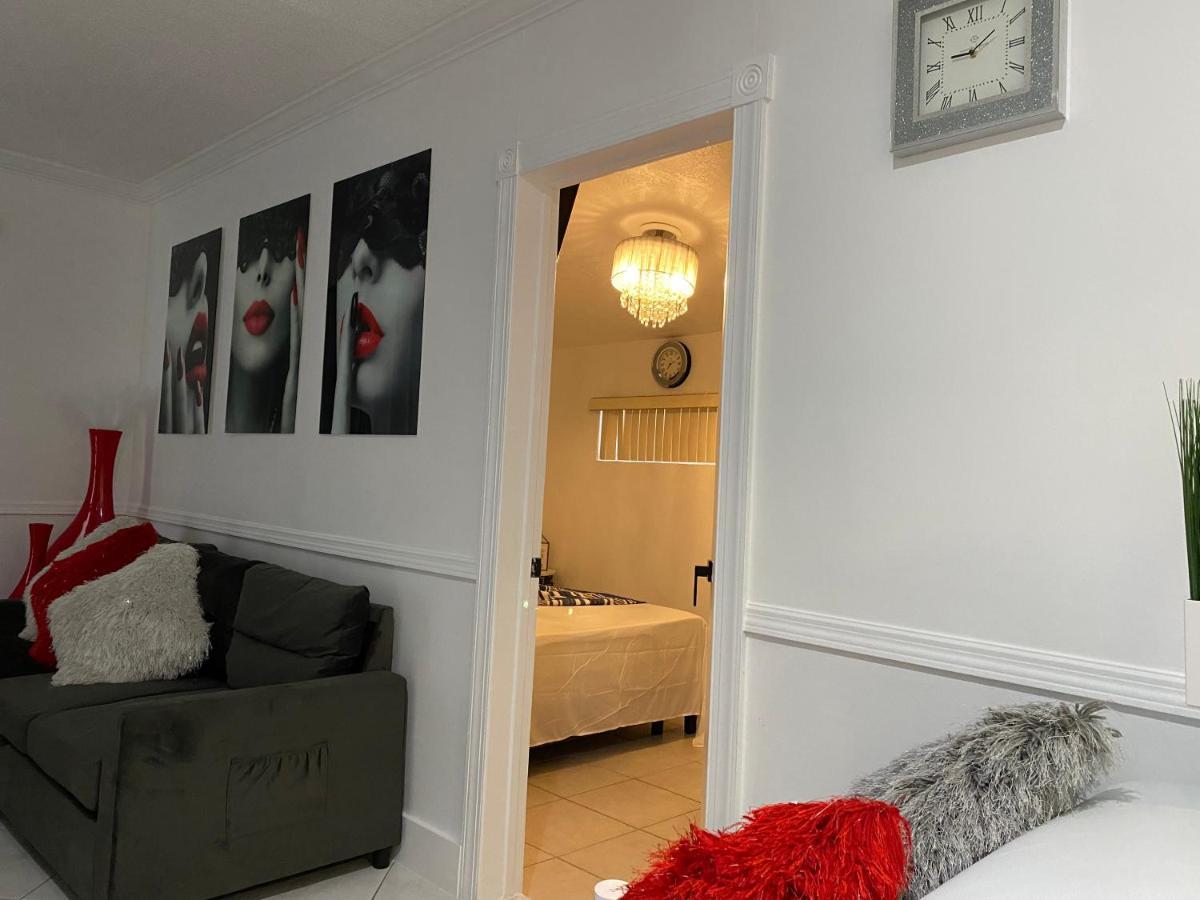 דירות Beautiful House 7 Min From Miami Airport W Free Parking מראה חיצוני תמונה
